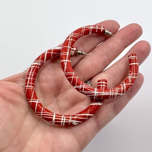 Orecchini rossi, cerchi enormi, plaid, funky, orecchini vintage, retrò, mod