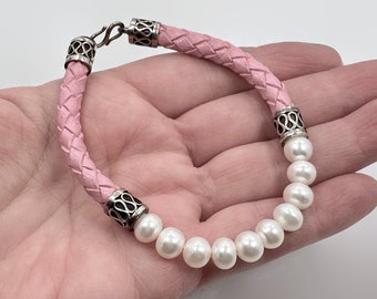 Pearl Bracelet, Sterling Silver, Pink Leather, Cultured Pearls, Braided Leather, Vintage Bracelet, Stacking, Layer, Boho