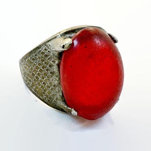 Vintage Kuchi Signet Ring: Red Glass Afghan Jewelry, Size 10