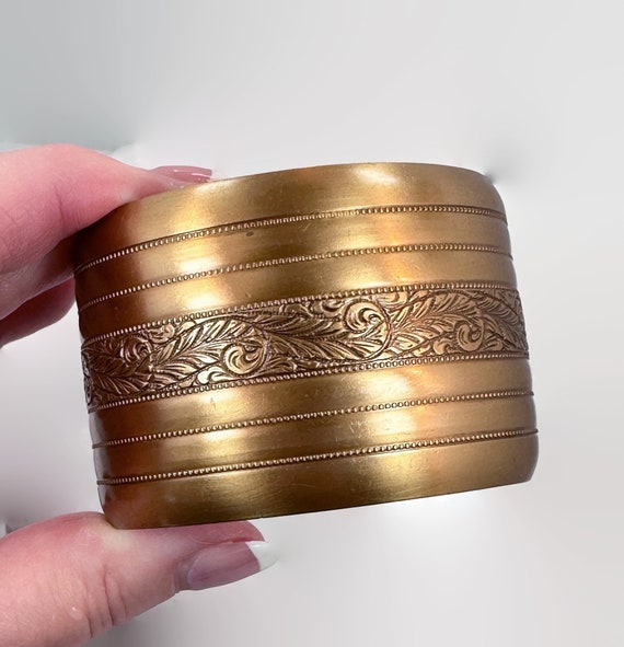 Brass Cuff, Wide, Etched, Vintage Bracelet, Feathe