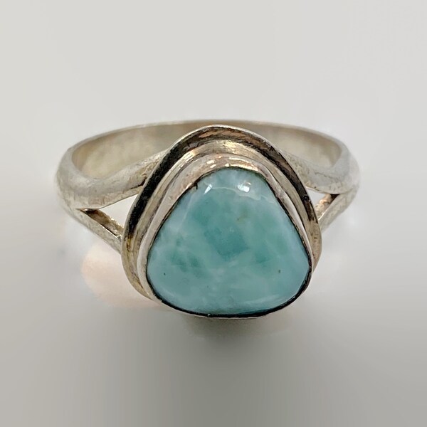 Larimar Ring, Sterling Silver, Vintage Ring, Dolphin Stone, Size 8, Blue Ring, Blue Stone