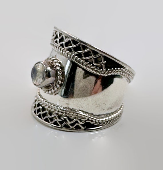 Moonstone Ring, Sterling Silver, Wide Ring, Vinta… - image 2