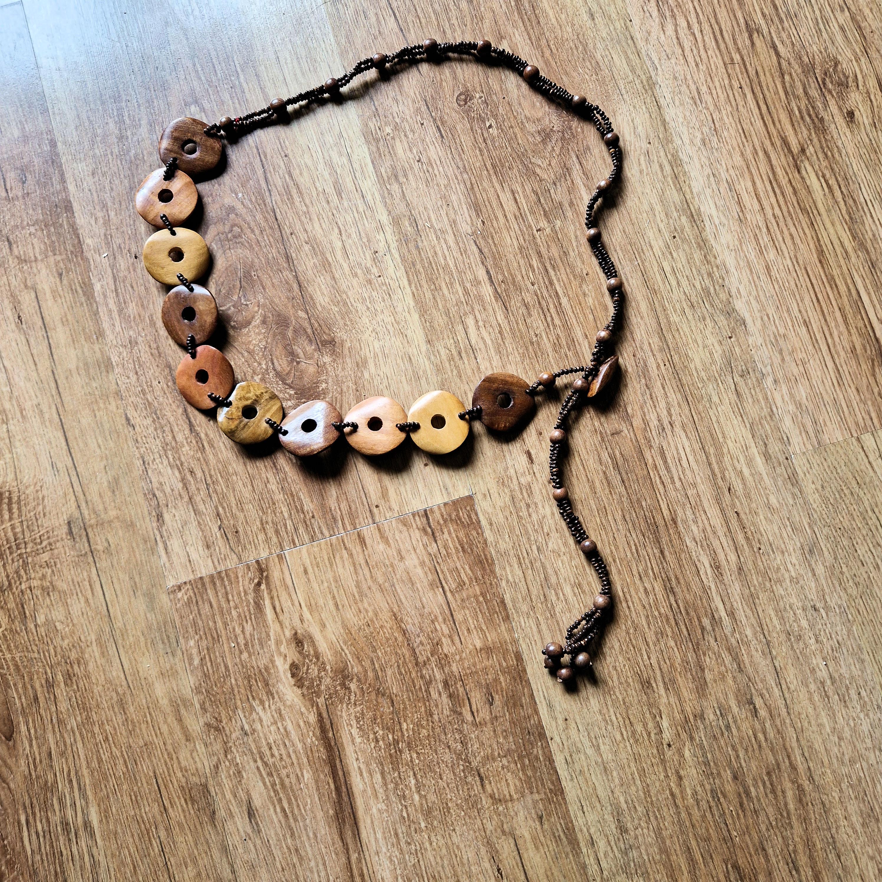 1970s Retro Boho Peace Love Boho Vintage Wood and Seed Bead  display picture 2