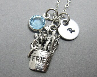 Collar de papas fritas - Inicial grabada a mano, nombre personalizado, piedra natal de cristal Swarovski personalizada