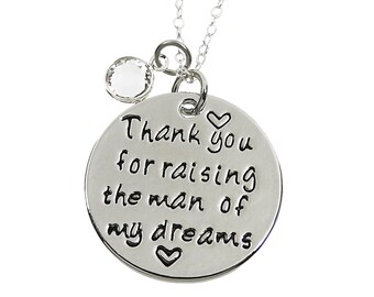 Gracias por criar al hombre de mis sueños - Collar para suegra (MIL) - Inicial y piedra de nacimiento personalizadas