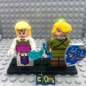 Link and Zelda minifigure
