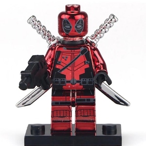 Chrome deadpool minifigure