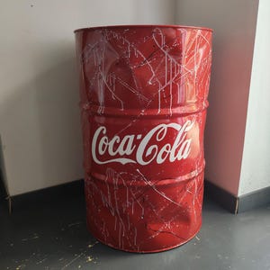 Barrel table, high table made from recycled oil barrels