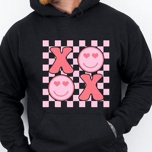 XOXO Valentine&#39;s Day Hoodie, Girlfriend Valentines Sweatshirt, Happy Valentine&#39;s Day Hoodie,Girlfriend Valentine&#39;s Day Gift,XOXO Sweatshirt