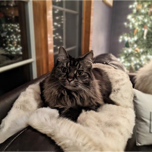 Faux fur cat blanket sales