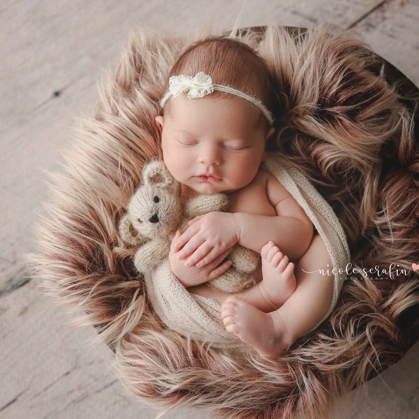 Newborn Faux Sheepskin Baby Photography Props, Faux Flokati Fur, Burgundy or Maroon Fur, Baby Girl Photo Props Fur, Custom Photo Props