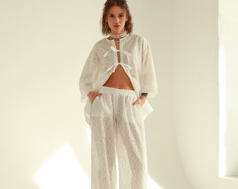 Transparent Women&#39;s Pajama – Romantic Nightwear - Seductive Sheer Lace Lingerie Set