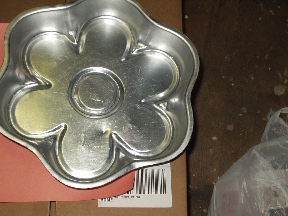 Vintage WILTON FLOWER CAKE PAN 1979 RETIRED 502 4165 Etsy