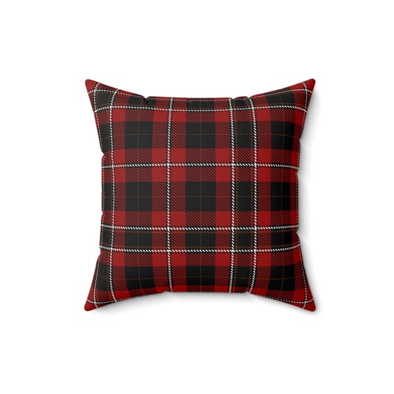 Red and Black Plaid Throw Pillow: Farmhouse Holiday Decor (16x16)