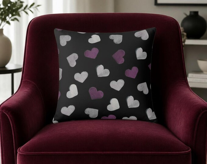 Heart Pattern Decorative Pillow