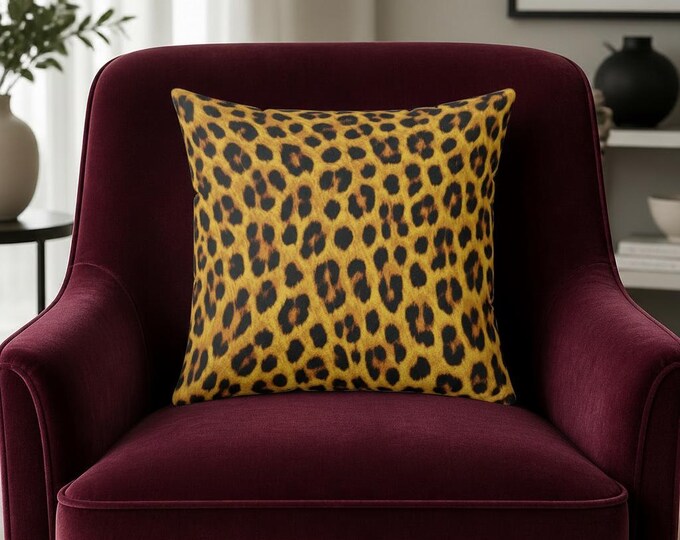 Leopard Print Throw Pillow: Stylish Spun Polyester Accent (16x16)