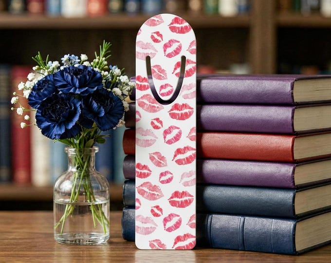 Kiss Print Bookmark | Lipstick Lips Pattern Metal Bookmark