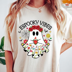 Mexican Ghost Sweatshirt, Espooky Vibes Fantasma Graphic Tee, Spooky Season Mexicana Halloween Gift, Latina Mom Halloween Sweatshirt