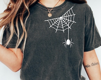 Retro Spider T Shirt, Halloween T-shirt, Spooky Season, Spider Shirt, Halloween Gift, Comfort Spider Shirt, Halloween Gift