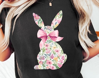Camiseta de conejo con flores, camiseta de conejo, camiseta de conejo de Pascua, camiseta de Pascua de primavera, camiseta de Pascua, camiseta de Pascua para mujer, camiseta de conejo, amante de la naturaleza