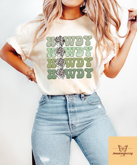 Howdy St Patricks Day T-shirt, St Patty's Day Sweatshirt, Retro Cowgirl St Patricks Shirt, Howdy Cowboy Gift, Western Women St Patricks Tee