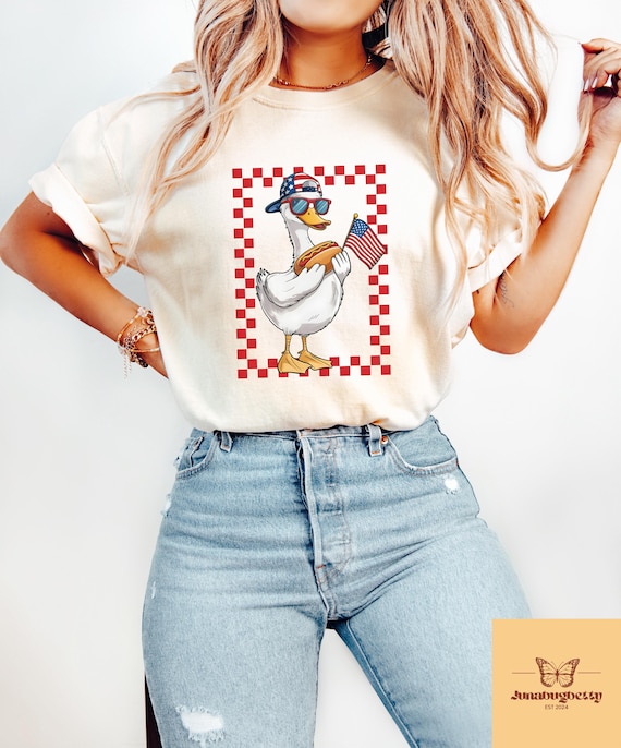 Patriotic Goose T-shirt, Funny USA Goose Shirt, 4th Of July Crewneck, Independence Day Gift, American Women Tee, Fourth Of July Outfit