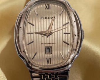 Reloj clásico automático Bulova vintage