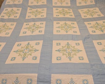 Lovely Vintage Handmade Embroidery Block Patchwork Quilt - Blue - Queen Size