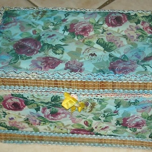 pretty vintage sewing box