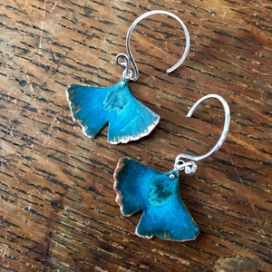 Ginkgo leaf earrings, small ginkgo, ginkgo jewelry , nature lover gift, fall color leaf, artisan jewelry, ginkgo leaf gift, copper gingko,