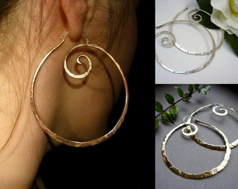 Boucles d’oreilles XL Swirl hoop, grands cerceaux, cerceaux légers, bijoux tourbillonnants, cerceaux en bronze, cerceaux en cuivre, cerceaux sterling, bijoux artisanaux, artisan