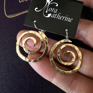 Sm Ancient spiral earrings, spiral goddess earrings, spiral earrings, spiral jewelry, ancient spiral jewelry, swirl jewelry, swirl earrings,