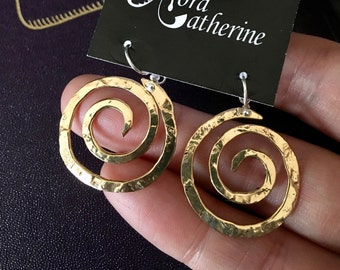 Sm Ancient spiral earrings, spiral goddess earrings, spiral earrings, spiral jewelry, ancient spiral jewelry, swirl jewelry, swirl earrings,