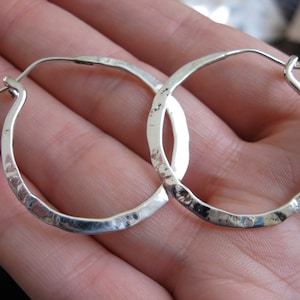 Simple light weight hoop in sterling silver image 3