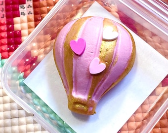ThesStudios Scented Diamond Painting Putty Pink Airballoon. Wt 9-10g. Scent: Pomegranate