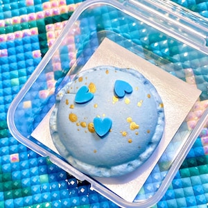 ThesStudios Scented Diamond Painting Putty Blue Heart Sprinkle Macaron With Golden Specs. Wt 10-11g. Scent: Blueberry
