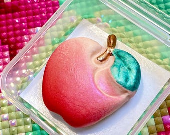 ThesStudios Scented Diamond Painting Putty Apple. Wt 9-10g. Scent: Apple