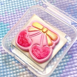 ThesStudios Scented Diamond Painting Putty Pink Love Heart Cherries Cookie. Wt 11-12g. Scent: Berries