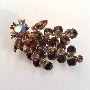 Vintage Brooch or Pin with Aurora Borealis Rhinestones Estate Jewelry Costume Pin image 1