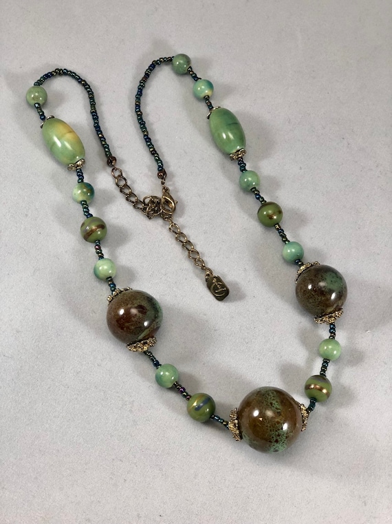 Vintage Shades of Green Glass Bead Necklace Estate