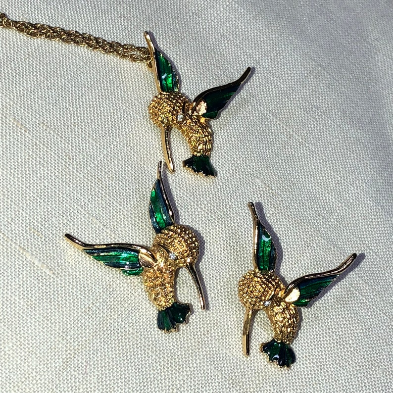 Vintage Hummingbird Pierced Earrings and Necklace Set Green Enamel Estate Jewelry