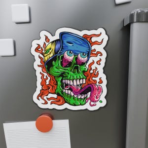 Skater Skull Die-Cut Magnet: Edgy Kitchen Decor