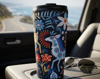 Tazze da viaggio in acciaio inossidabile con motivi colorati: design astratti retrò, leopardati, mimetici e di arte popolare.