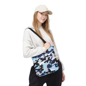 Camouflage Tote Bag: Durable Polyester Shopping Bag