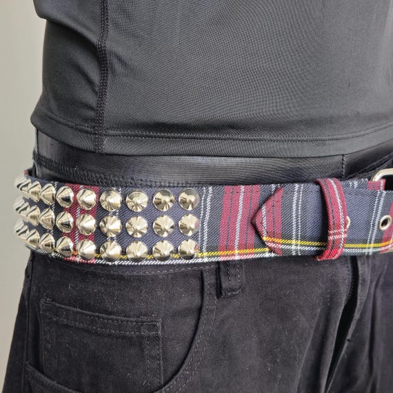 Plaid Blue Cone Studded Belt: Punk Rock Bonded Leather  display picture 2