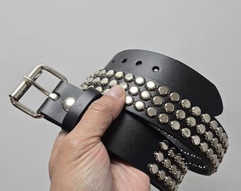 Platte leren riem met spijkerkoppen: Britse punkrockstijl, afneembare gesp