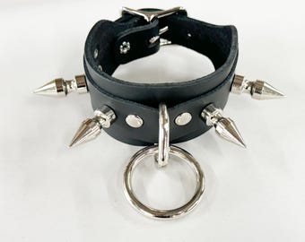 Pulsera con hebilla de púas y anillo O grande para bondage, estilo punk rock y gótico