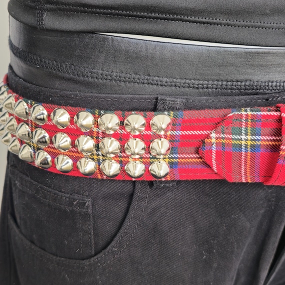 Plaid Punk Rock Studded Belt: Red Tartan, Bonded Leather  display picture 1