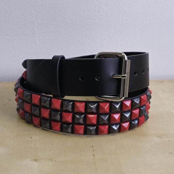 Red & Black Checkered Pyramid Studded Leather Belt: UK Punk  display picture 1