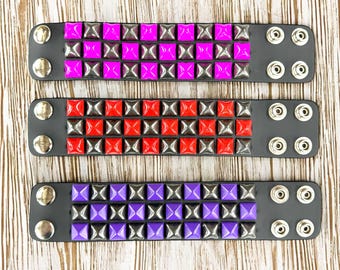 Gepoedercoate punk bezaaid echt schuim armband piramide stalen stud Goth Rock stud manchet